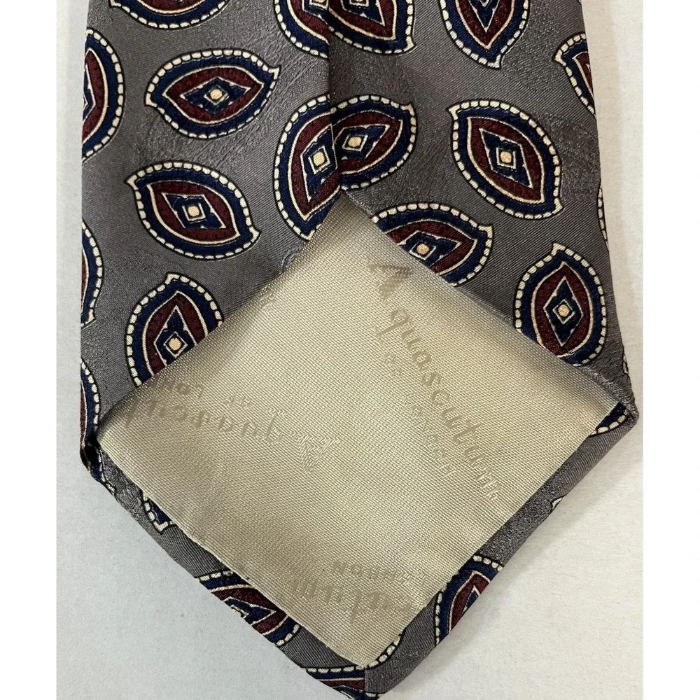 Aquascutum Vintage Luxury 100% Silk Tie, Hand Made In‎ London.
